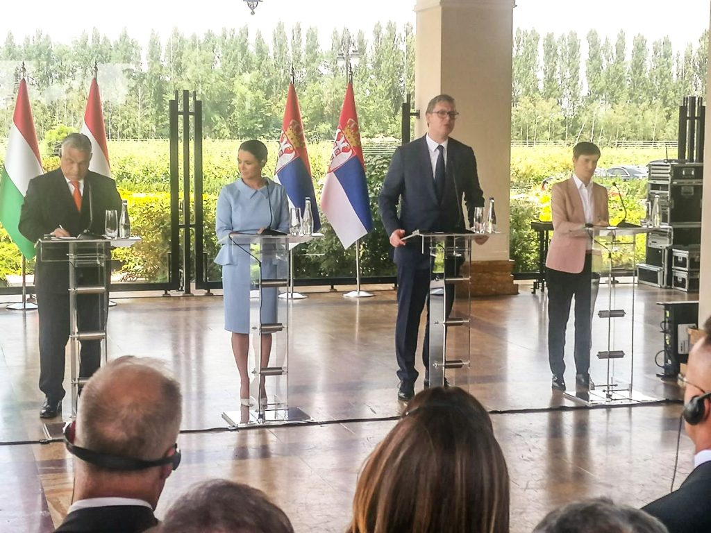 Srpsko-mađarski odnosi na istorijskom maksimumu: Vlade dve države potpisale nekoliko bilateralnih dokumenata o saradnji