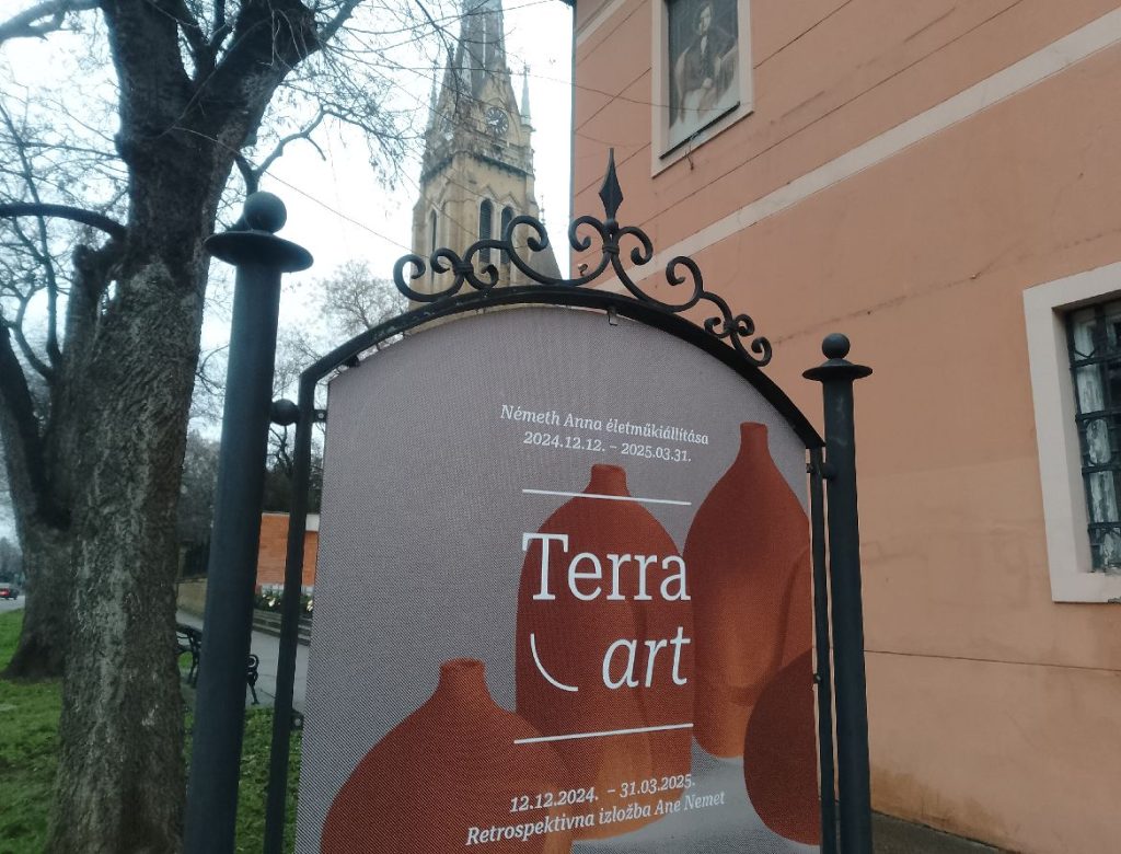 Muzej opštine Bačka Topola: Otvaranje izložbe „Terra art“ keramičarke Ane Nemet