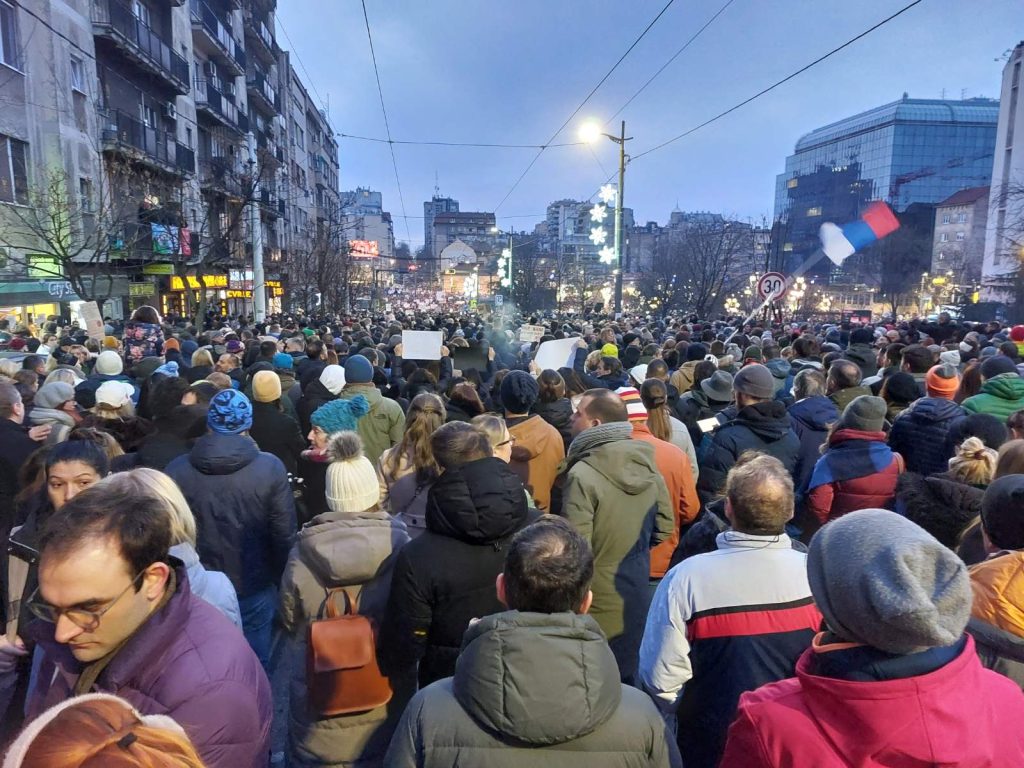 Arhiv javnih skupova: Protest na Slaviji – najveći protest ikad održan u Srbiji