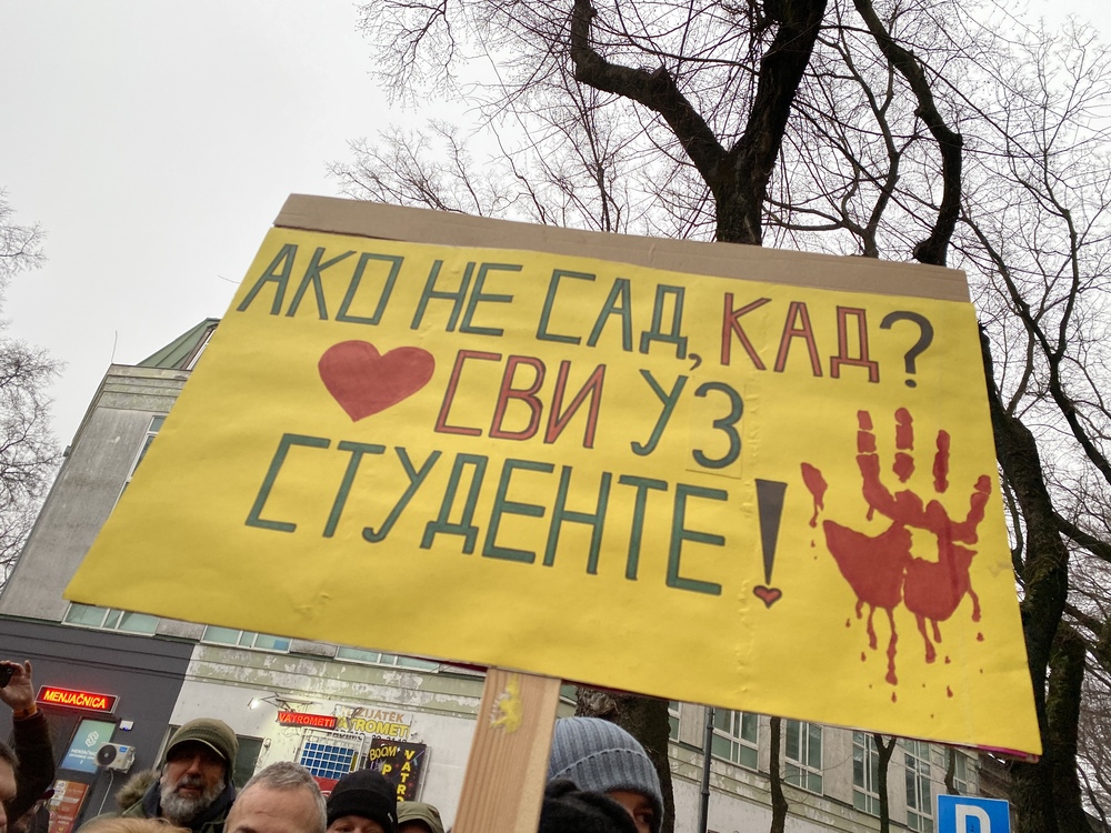 Studenti u blokadi najavljuju: Protesti ispred srednjih škola, blokada ulice Đure Đakovića i javni čas u centru grada u petak